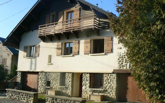 Chalet With 4 Bedrooms In Saint Bonnet En Champsaur, With Wonderful Mountain View And Furnished Garden 10 Km From The Slopes