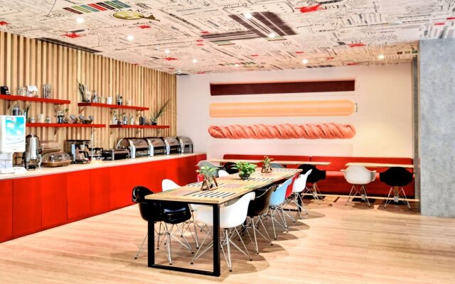 ibis Shanghai New Hongqiao