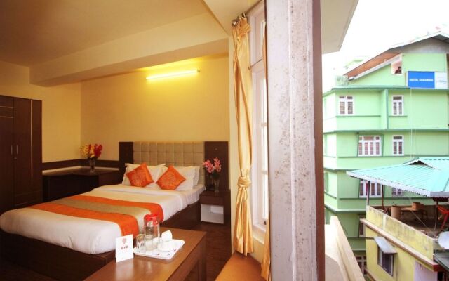 OYO 8701 Hotel Silk Route Residency