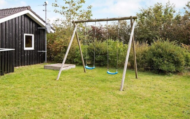 8 Person Holiday Home in Tarm