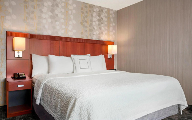 Courtyard by Marriott Springfield