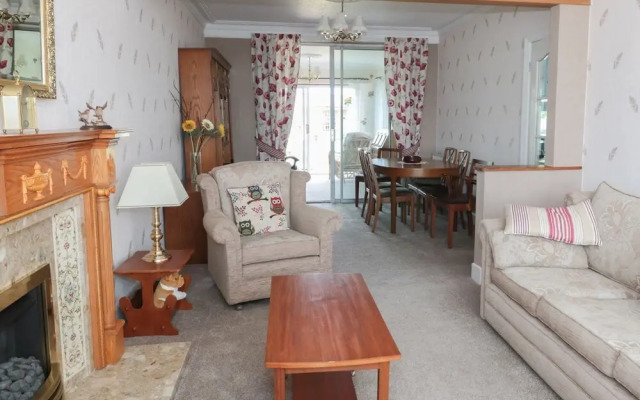 75 Mansfield Road