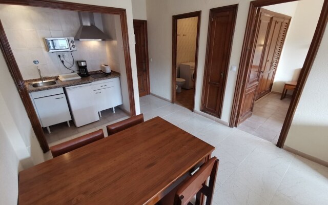 First Beachline with Sea View and Pool Ref 36