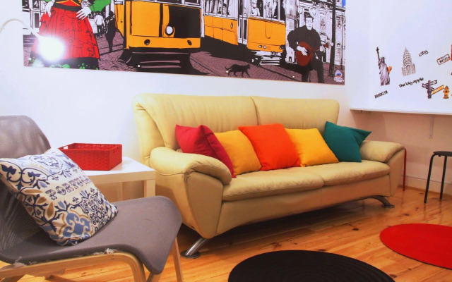 Fly to Lisbon hostel