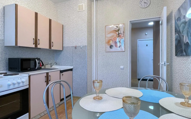 Welcome Home (Velkom Home) on Karbyshev Boulevard 14