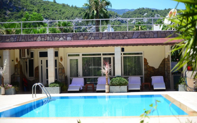 Naturelife Bungalows & Spa