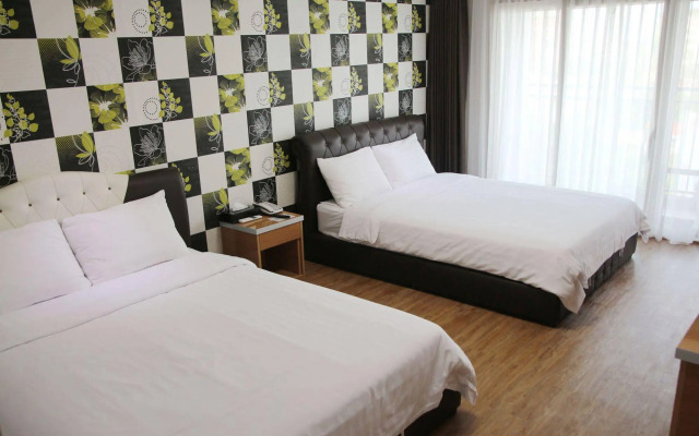 Momento Hotel