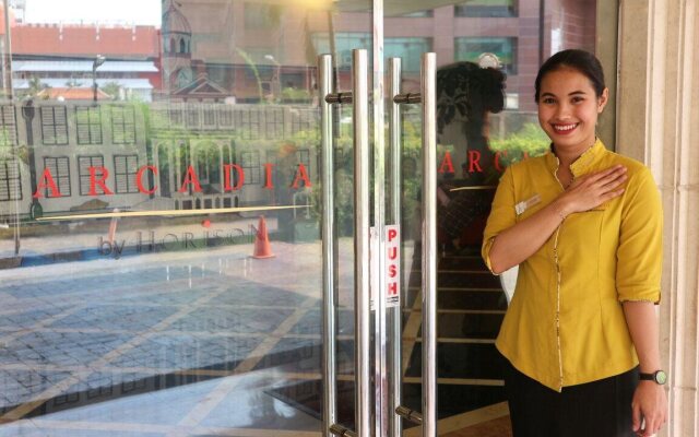Arcadia Mangga Dua by Horison