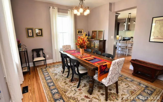 Alyssa House Bed & Breakfast