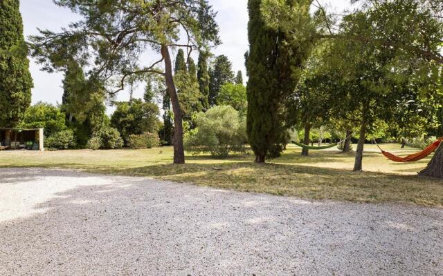 Maison Tarascon, 6 pièces, 8 personnes - FR-1-599-56