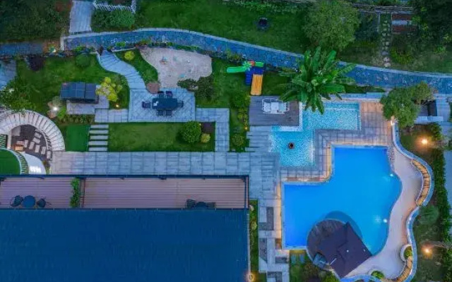 PALMETTO·Pool·Pampered Garden Meisu