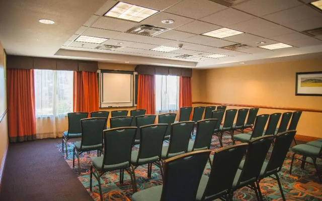 Hampton Inn & Suites Greeley