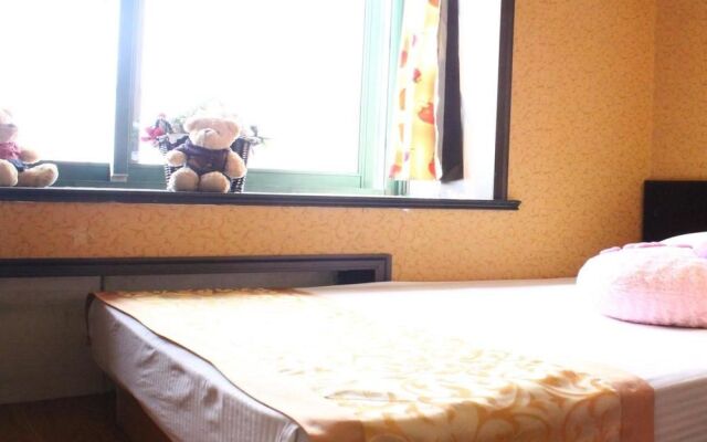 Sea View Family Hotel- Qingdao