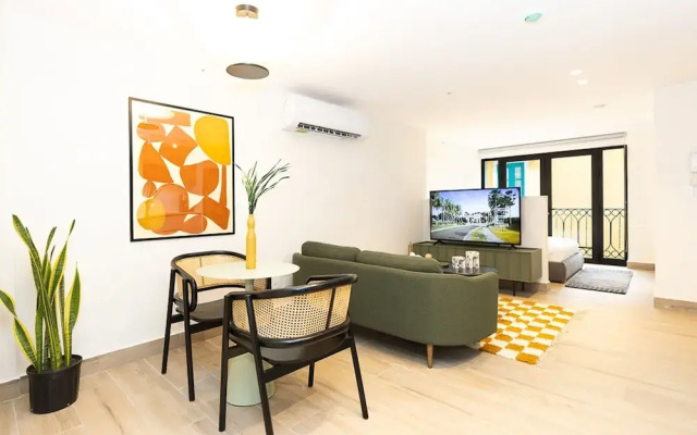 The Stallion by Acomodo Casco Viejo-top Location