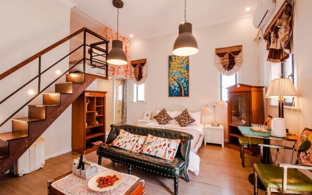 Qiyu Homestay - West Nanjing Road Branch