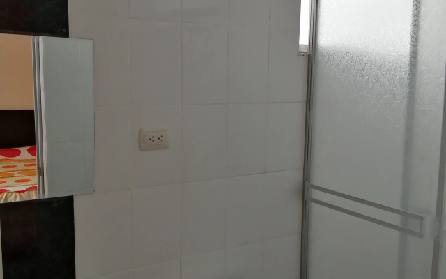 Hostal Encantos AQP