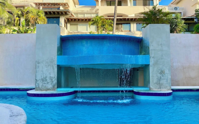 Cascada by Andiani Travel