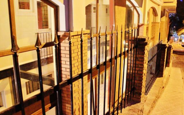 Red Fox Guesthouse