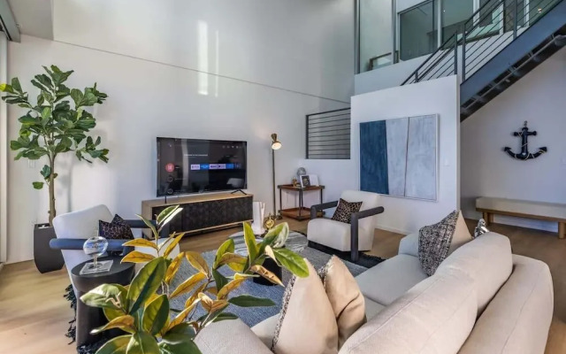 @ Marbella Lane - Luxurious 3BR Penthouse