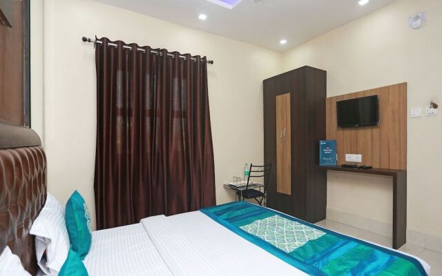 OYO 4589 Hotel City heart