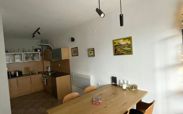 Lovely 2-bedroom serviced apartment with SPA