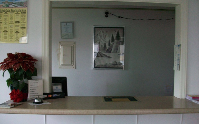 Skyland Inn