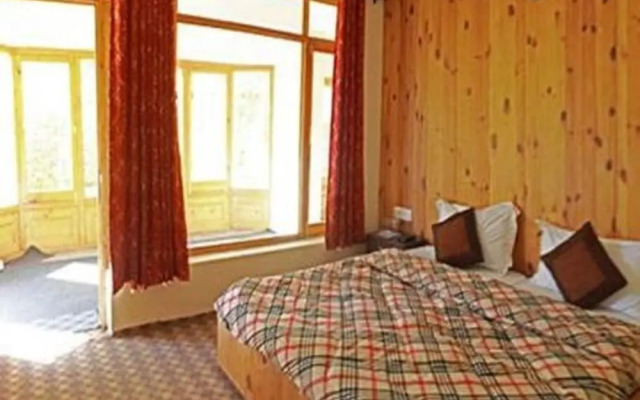 Karakoram Hotel