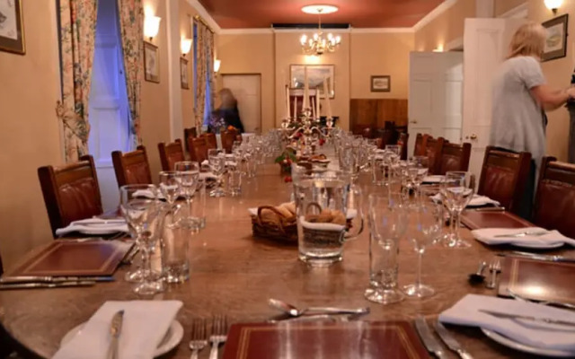 Delphi Lodge Hotel