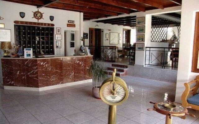 Christos Makrinos Rooms