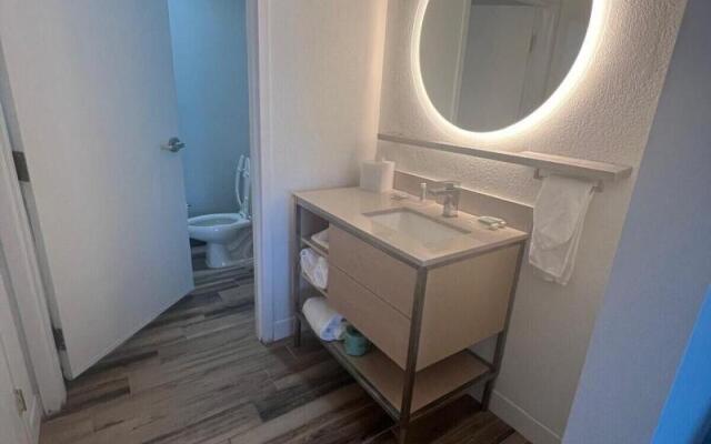 Towneplace Suites by Marriott Warren