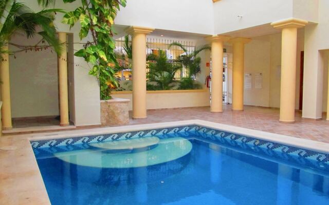 Arcoiris Family Condos by Playa Paradise