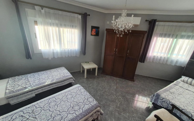 APARTMENT AYOUB -for families only-