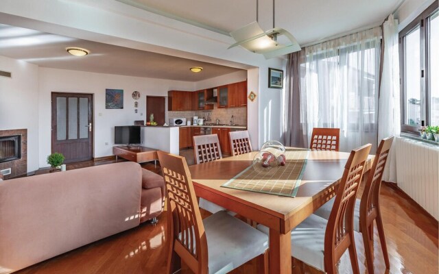 Amazing Home in Pula With Wifi and 3 Bedrooms