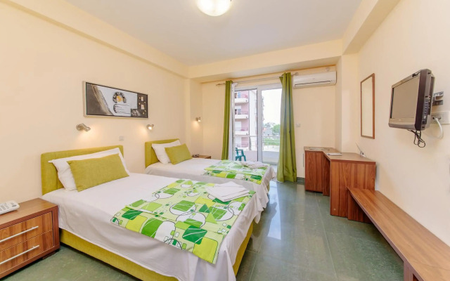 Hotel Novi