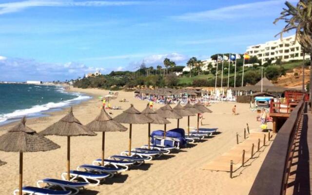 MI CAPRICHO A16 Beachfront Apartment