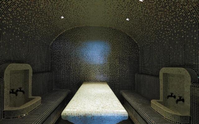 Forest Nook Aparthotel