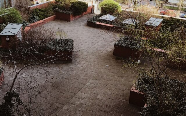 Lucka Rooms - California Dreaming B24.2