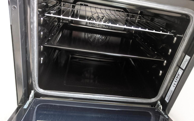 Midtown Place Apartment DORIS 1 with garage