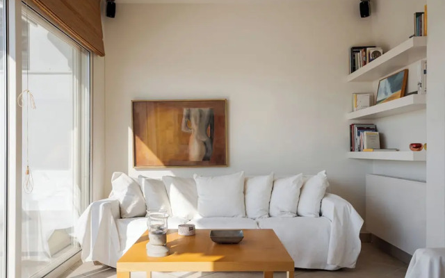 Vouliagmeni Exclusive Residence