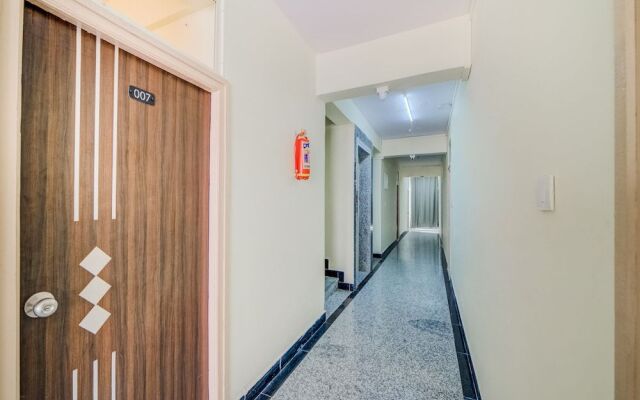SilverKey Executive Stays 19907 Hafeezpet
