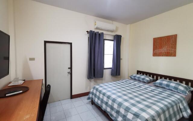 Deejai hotel