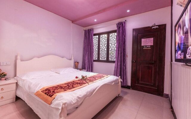 Xitang Moon Courtyard Guest House