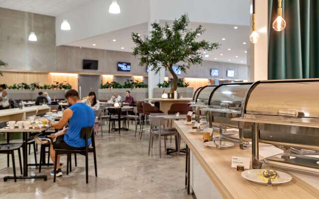 Best Western Plus Aby Hotel