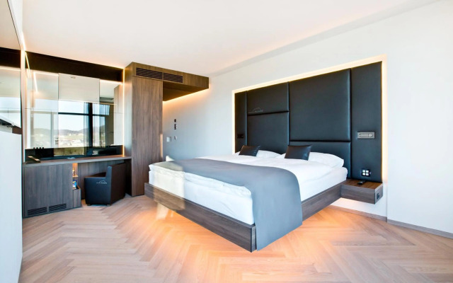 Cool Mama Hotel Salzburg Sky Restaurant