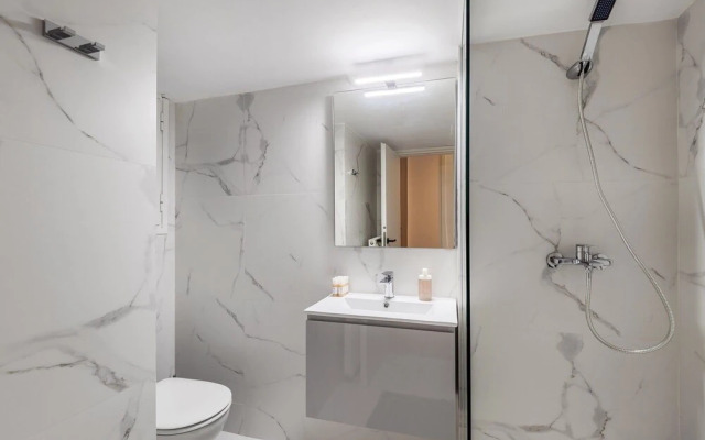 Stylish Formionos Apartment