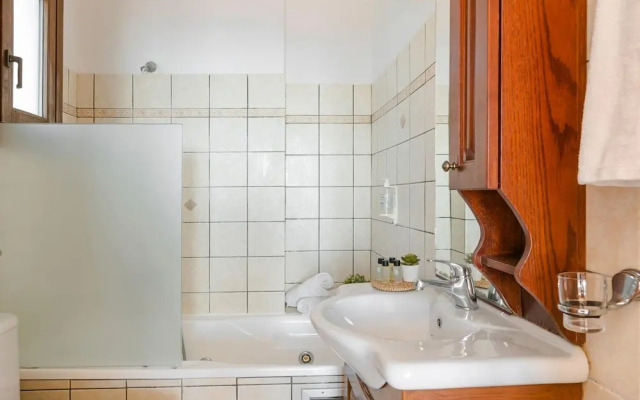 Ilios Kefalonia With 3 Bedrooms and 3 Bathrooms