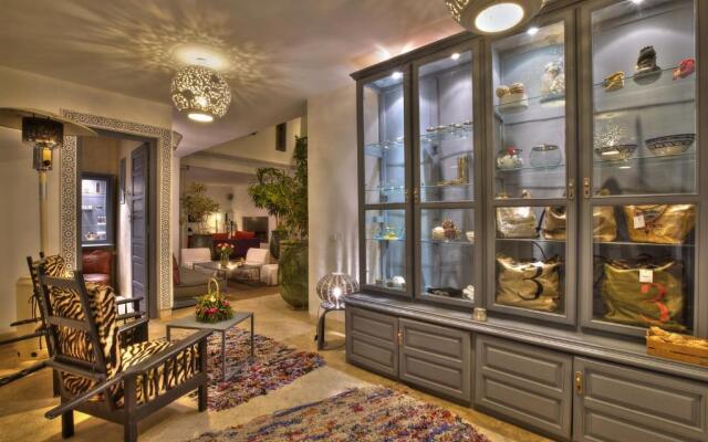 Riad Awa