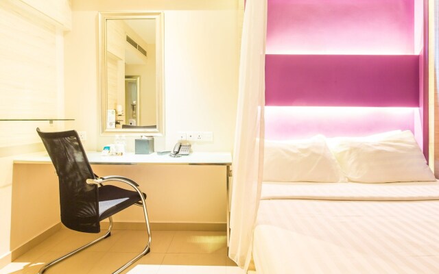 Fragrance Hotel - Viva