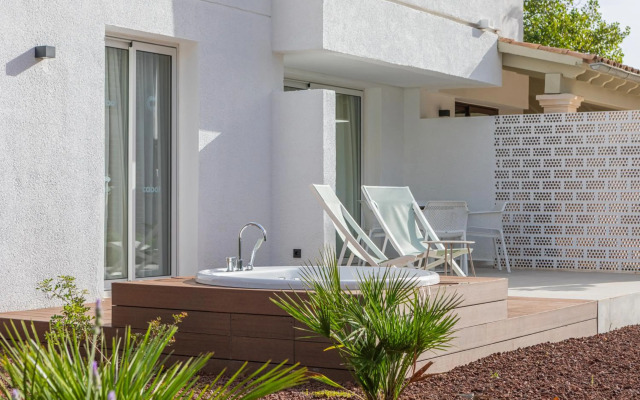 Apartamentos Las Velas