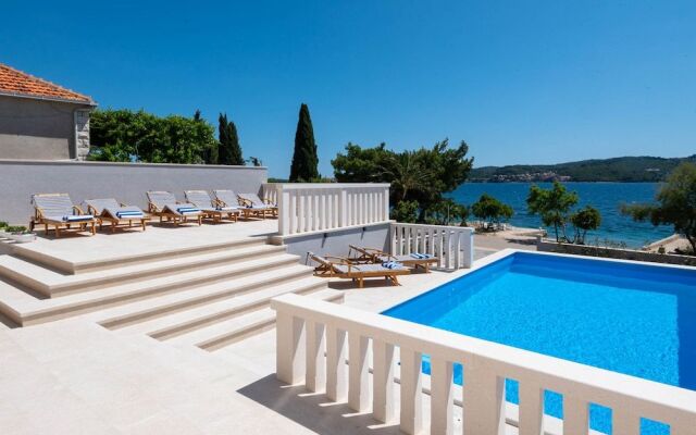 Holiday Villa Sasha